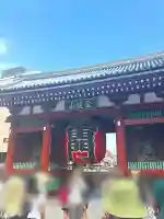 浅草寺の山門・神門