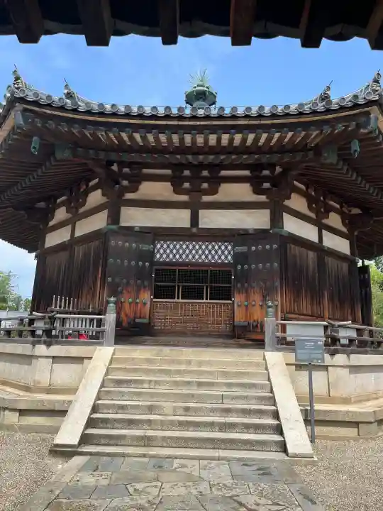 法隆寺 夢殿(奈良県)