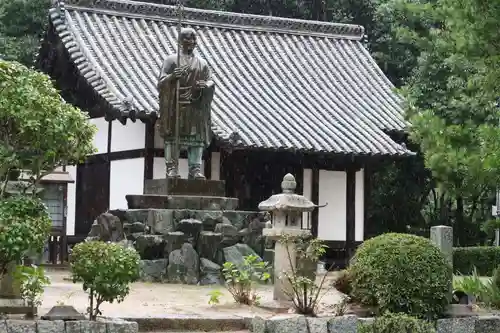 太山寺の像