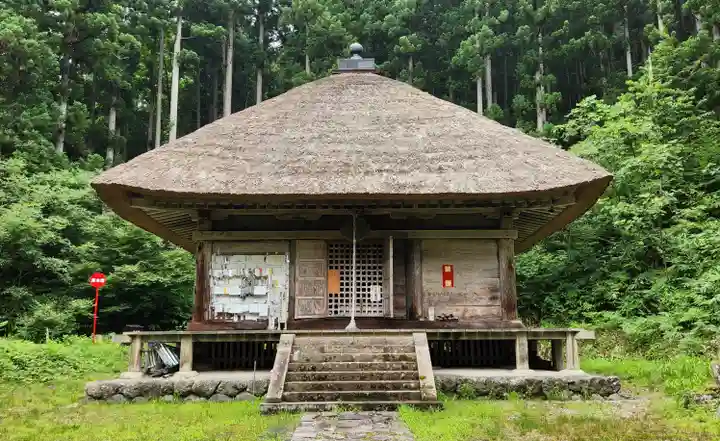 観音寺の本殿・本堂