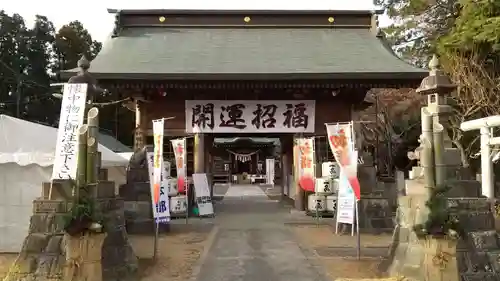 常陸第三宮　吉田神社の山門・神門