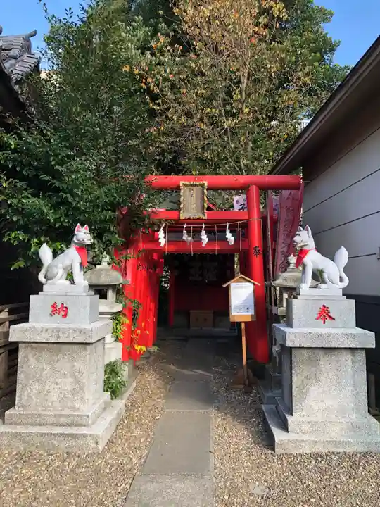 池袋御嶽神社の狛犬