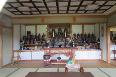 観音寺の本殿・本堂