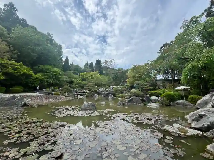 當麻寺奥院の{uncategorized: "未分類", other: "その他", undefined: "問題あり", building: "その他建物", grave: "お墓", sacred_gate: "鳥居", guardian: "狛犬", statue: "像", buddha: "仏像", history: "歴史", nature: "自然", garden: "庭園", animal: "動物", pagoda: "塔", temizu: "手水舎", mountain_gate: "山門・神門", sanctuary: "本殿・本堂", subordinate: "末社・摂社", art: "芸術", scenery: "景色", jizo: "地蔵", ema: "絵馬", goshuin: "御朱印", omikuji: "おみくじ", items: "授与品その他", amulet: "お守り", goshuincho: "御朱印帳", eats: "食事", festival: "お祭り", votive_dance: "神楽", shichigosan: "七五三参", wedding: "結婚式", experience: "体験その他", initially: "初詣", around: "周辺", anti_infection: "感染症対策"}