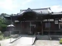 多聞寺の本殿・本堂