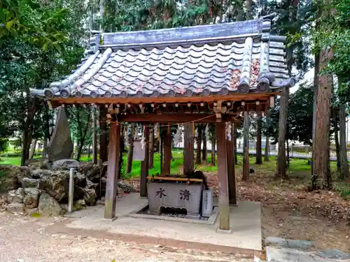 神明神社の手水