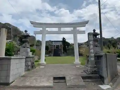 布良崎神社の鳥居