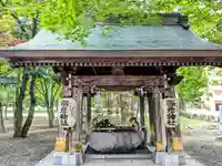 彌彦神社 (伊夜日子神社)の手水舎