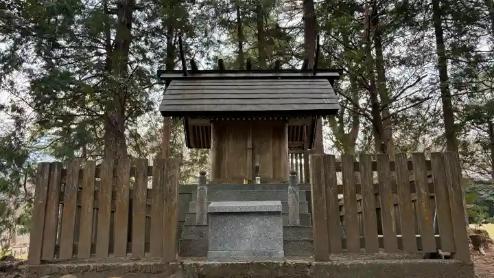 皇子原神社の{uncategorized: "未分類", other: "その他", undefined: "問題あり", building: "その他建物", grave: "お墓", sacred_gate: "鳥居", guardian: "狛犬", statue: "像", buddha: "仏像", history: "歴史", nature: "自然", garden: "庭園", animal: "動物", pagoda: "塔", temizu: "手水舎", mountain_gate: "山門・神門", sanctuary: "本殿・本堂", subordinate: "末社・摂社", art: "芸術", scenery: "景色", jizo: "地蔵", ema: "絵馬", goshuin: "御朱印", omikuji: "おみくじ", items: "授与品その他", amulet: "お守り", goshuincho: "御朱印帳", eats: "食事", festival: "お祭り", votive_dance: "神楽", shichigosan: "七五三参", wedding: "結婚式", experience: "体験その他", initially: "初詣", around: "周辺", anti_infection: "感染症対策"}