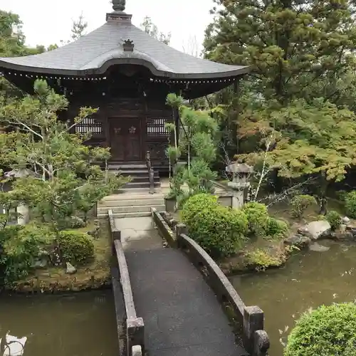 清凉寺のその他建物