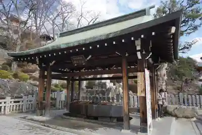 成田山名古屋別院大聖寺(犬山成田山)の手水舎