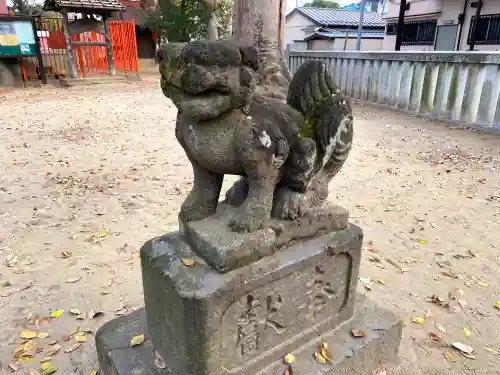 青渭神社の狛犬