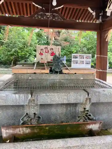 難波神社の{uncategorized: "未分類", other: "その他", undefined: "問題あり", building: "その他建物", grave: "お墓", sacred_gate: "鳥居", guardian: "狛犬", statue: "像", buddha: "仏像", history: "歴史", nature: "自然", garden: "庭園", animal: "動物", pagoda: "塔", temizu: "手水舎", mountain_gate: "山門・神門", sanctuary: "本殿・本堂", subordinate: "末社・摂社", art: "芸術", scenery: "景色", jizo: "地蔵", ema: "絵馬", goshuin: "御朱印", omikuji: "おみくじ", items: "授与品その他", amulet: "お守り", goshuincho: "御朱印帳", eats: "食事", festival: "お祭り", votive_dance: "神楽", shichigosan: "七五三参", wedding: "結婚式", experience: "体験その他", initially: "初詣", around: "周辺", anti_infection: "感染症対策"}