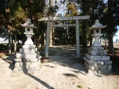 富岡神社の鳥居