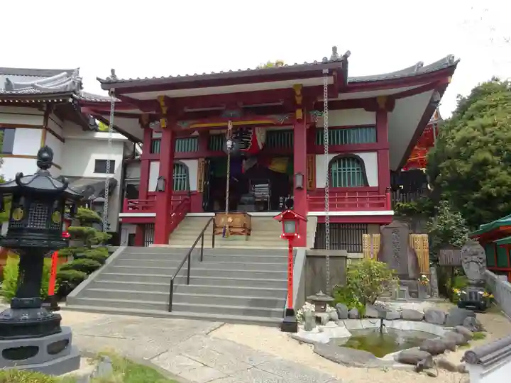 放生寺の本殿・本堂