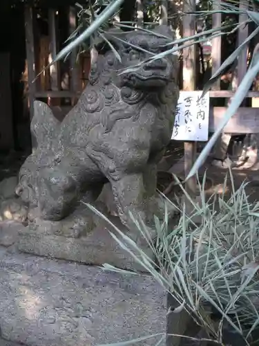 八幡神社の狛犬