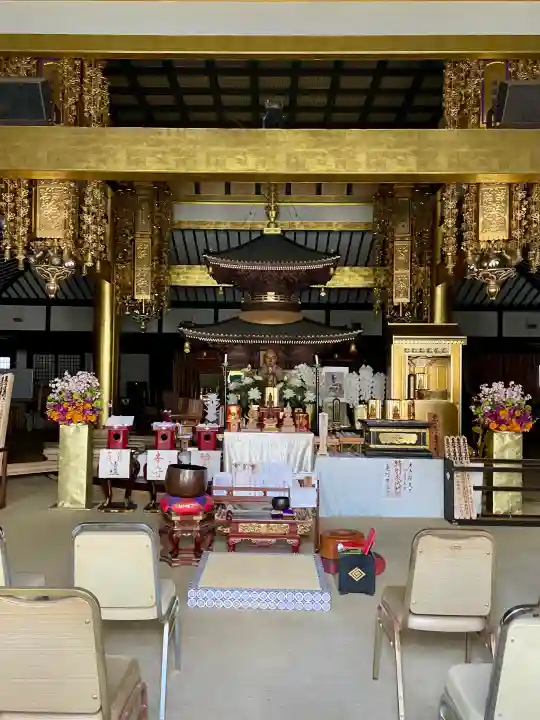 長勝寺の{uncategorized: "未分類", other: "その他", undefined: "問題あり", building: "その他建物", grave: "お墓", sacred_gate: "鳥居", guardian: "狛犬", statue: "像", buddha: "仏像", history: "歴史", nature: "自然", garden: "庭園", animal: "動物", pagoda: "塔", temizu: "手水舎", mountain_gate: "山門・神門", sanctuary: "本殿・本堂", subordinate: "末社・摂社", art: "芸術", scenery: "景色", jizo: "地蔵", ema: "絵馬", goshuin: "御朱印", omikuji: "おみくじ", items: "授与品その他", amulet: "お守り", goshuincho: "御朱印帳", eats: "食事", festival: "お祭り", votive_dance: "神楽", shichigosan: "七五三参", wedding: "結婚式", experience: "体験その他", initially: "初詣", around: "周辺", anti_infection: "感染症対策"}