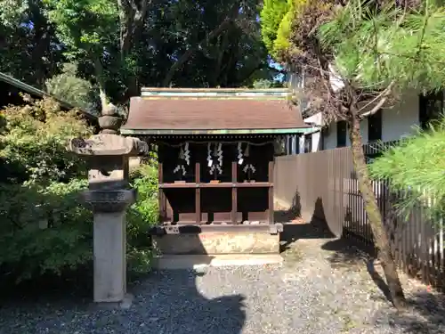 離宮八幡宮の本殿・本堂