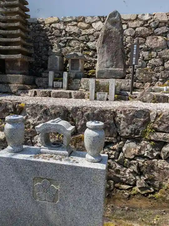 西教寺(滋賀県)