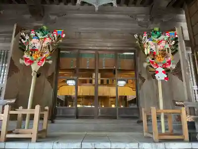 函館八幡宮の{uncategorized: "未分類", other: "その他", undefined: "問題あり", building: "その他建物", grave: "お墓", sacred_gate: "鳥居", guardian: "狛犬", statue: "像", buddha: "仏像", history: "歴史", nature: "自然", garden: "庭園", animal: "動物", pagoda: "塔", temizu: "手水舎", mountain_gate: "山門・神門", sanctuary: "本殿・本堂", subordinate: "末社・摂社", art: "芸術", scenery: "景色", jizo: "地蔵", ema: "絵馬", goshuin: "御朱印", omikuji: "おみくじ", items: "授与品その他", amulet: "お守り", goshuincho: "御朱印帳", eats: "食事", festival: "お祭り", votive_dance: "神楽", shichigosan: "七五三参", wedding: "結婚式", experience: "体験その他", initially: "初詣", around: "周辺", anti_infection: "感染症対策"}