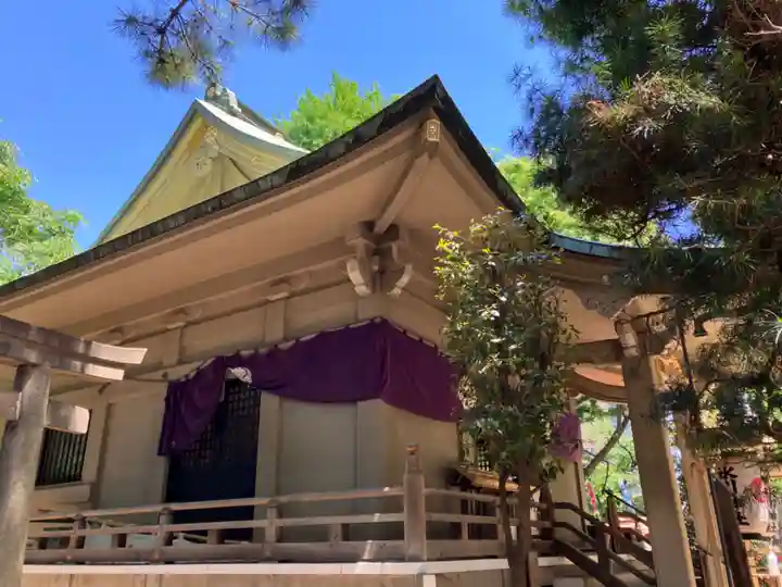 上目黒氷川神社の本殿・本堂