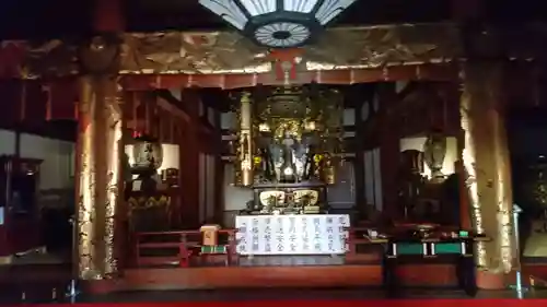 美江寺の本殿・本堂