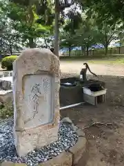 横根稲荷神社の建物その他