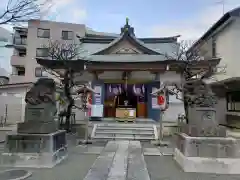 穏田神社の本殿