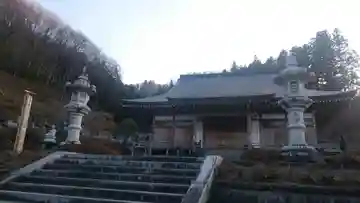 剛叟寺の本殿・本堂