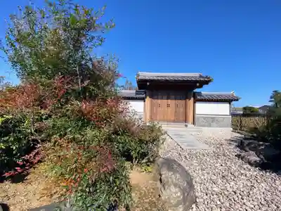 大乗院の山門・神門