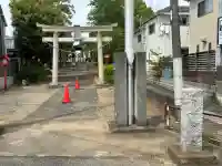氷川神社の{uncategorized: "未分類", other: "その他", undefined: "問題あり", building: "その他建物", grave: "お墓", sacred_gate: "鳥居", guardian: "狛犬", statue: "像", buddha: "仏像", history: "歴史", nature: "自然", garden: "庭園", animal: "動物", pagoda: "塔", temizu: "手水舎", mountain_gate: "山門・神門", sanctuary: "本殿・本堂", subordinate: "末社・摂社", art: "芸術", scenery: "景色", jizo: "地蔵", ema: "絵馬", goshuin: "御朱印", omikuji: "おみくじ", items: "授与品その他", amulet: "お守り", goshuincho: "御朱印帳", eats: "食事", festival: "お祭り", votive_dance: "神楽", shichigosan: "七五三参", wedding: "結婚式", experience: "体験その他", initially: "初詣", around: "周辺", anti_infection: "感染症対策"}