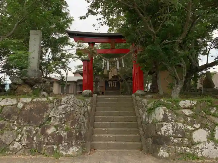 宮山神社の鳥居