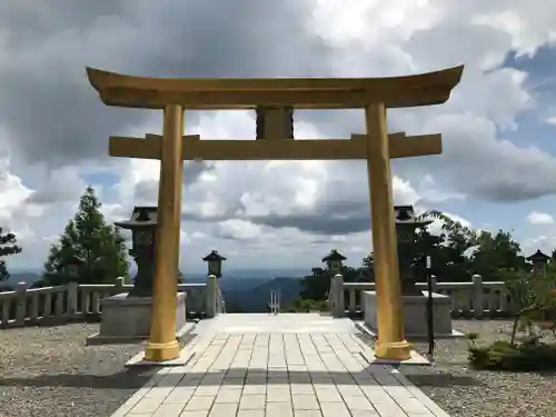 秋葉山本宮 秋葉神社 上社の鳥居