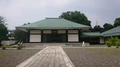 満願寺の本殿・本堂