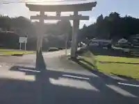 八咫烏神社の鳥居