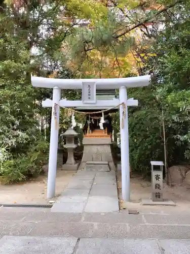 空鞘稲生神社の末社