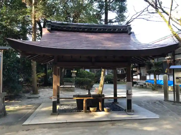 廣瀬大社の手水舎