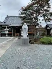 山梨県　昭和町　正覚寺の像