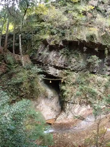 室生龍穴神社の自然