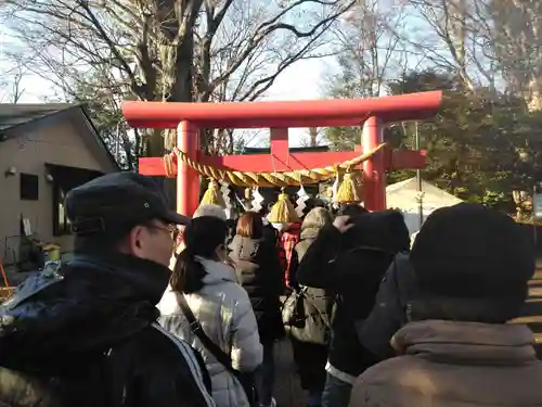 新田稲荷神社の鳥居