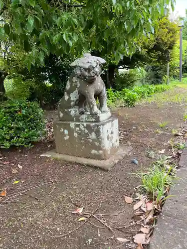 栗木御嶽神社の狛犬