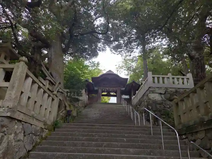 服部神社(石川県)
