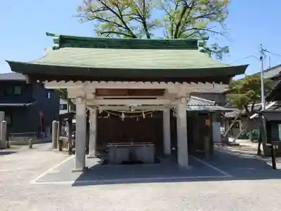 知立神社の手水舎