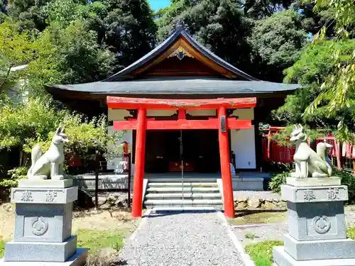 北山稲荷普済寺の末社・摂社