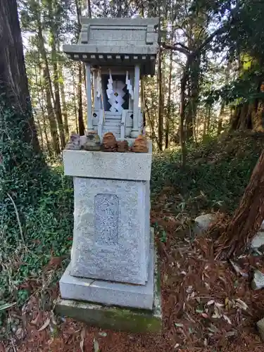 鴨大神御子神主玉神社の末社・摂社