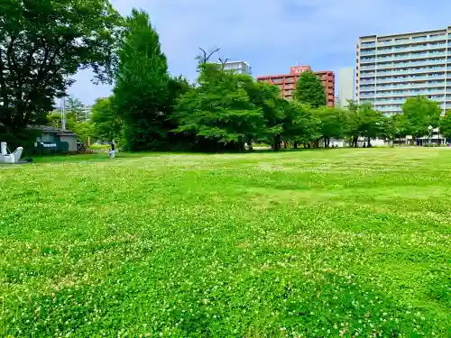 櫻岡大神宮の庭園