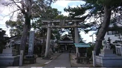 八幡神社の鳥居