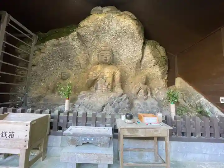 臼杵石仏の仏像