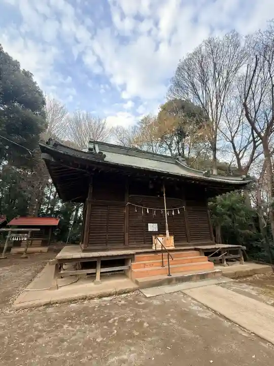 氷川神社の{uncategorized: "未分類", other: "その他", undefined: "問題あり", building: "その他建物", grave: "お墓", sacred_gate: "鳥居", guardian: "狛犬", statue: "像", buddha: "仏像", history: "歴史", nature: "自然", garden: "庭園", animal: "動物", pagoda: "塔", temizu: "手水舎", mountain_gate: "山門・神門", sanctuary: "本殿・本堂", subordinate: "末社・摂社", art: "芸術", scenery: "景色", jizo: "地蔵", ema: "絵馬", goshuin: "御朱印", omikuji: "おみくじ", items: "授与品その他", amulet: "お守り", goshuincho: "御朱印帳", eats: "食事", festival: "お祭り", votive_dance: "神楽", shichigosan: "七五三参", wedding: "結婚式", experience: "体験その他", initially: "初詣", around: "周辺", anti_infection: "感染症対策"}