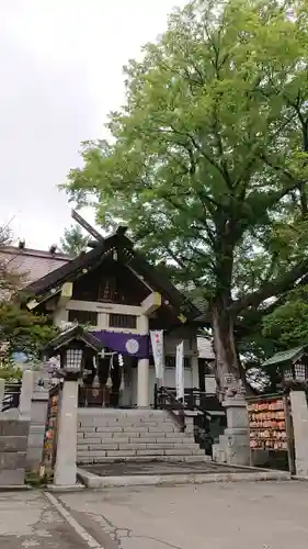 豊平神社の本殿